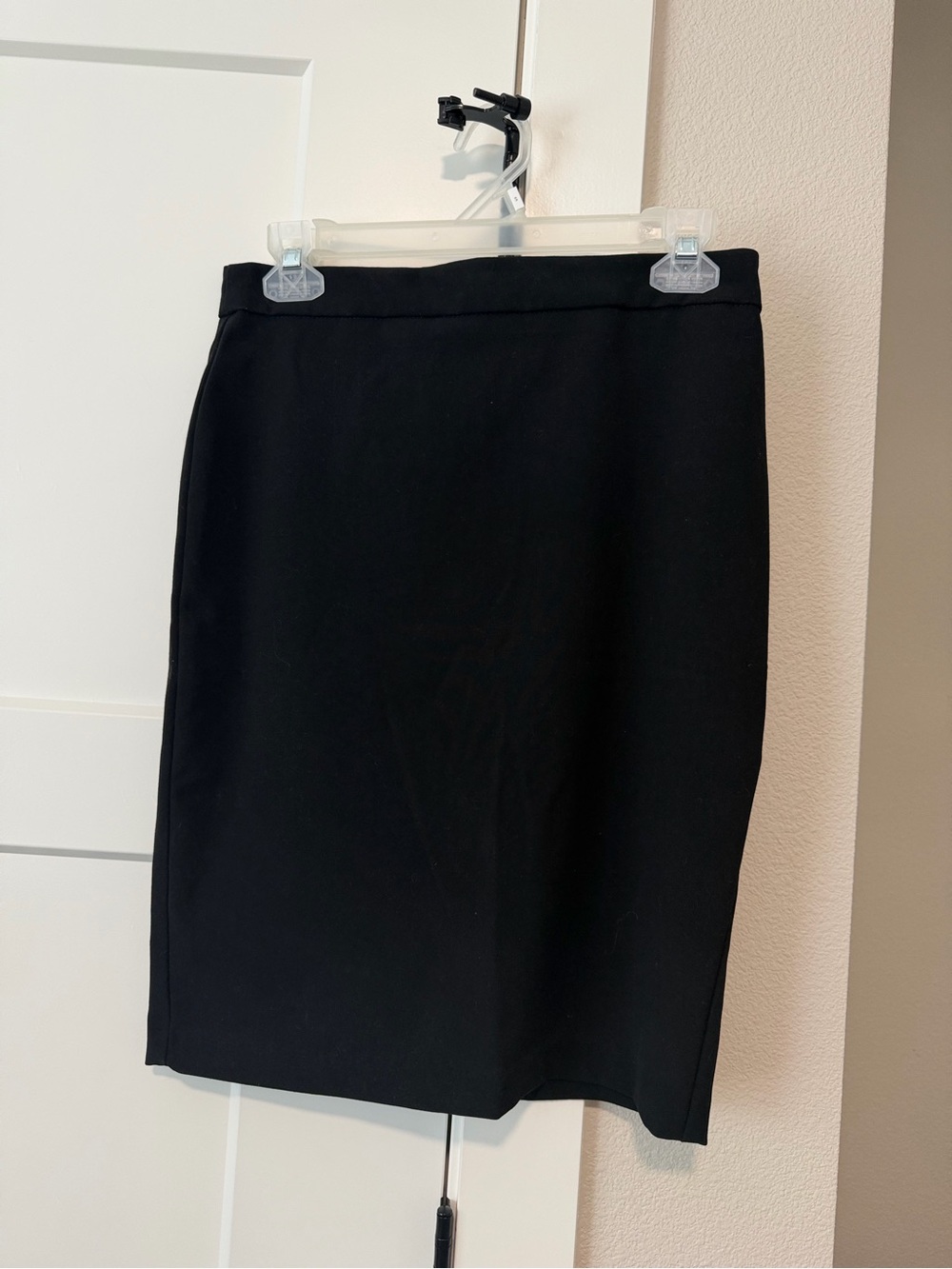 Classic Black Pencil Skirt - Women's Professional Skirt size medium